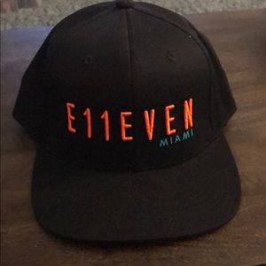 E11even hat